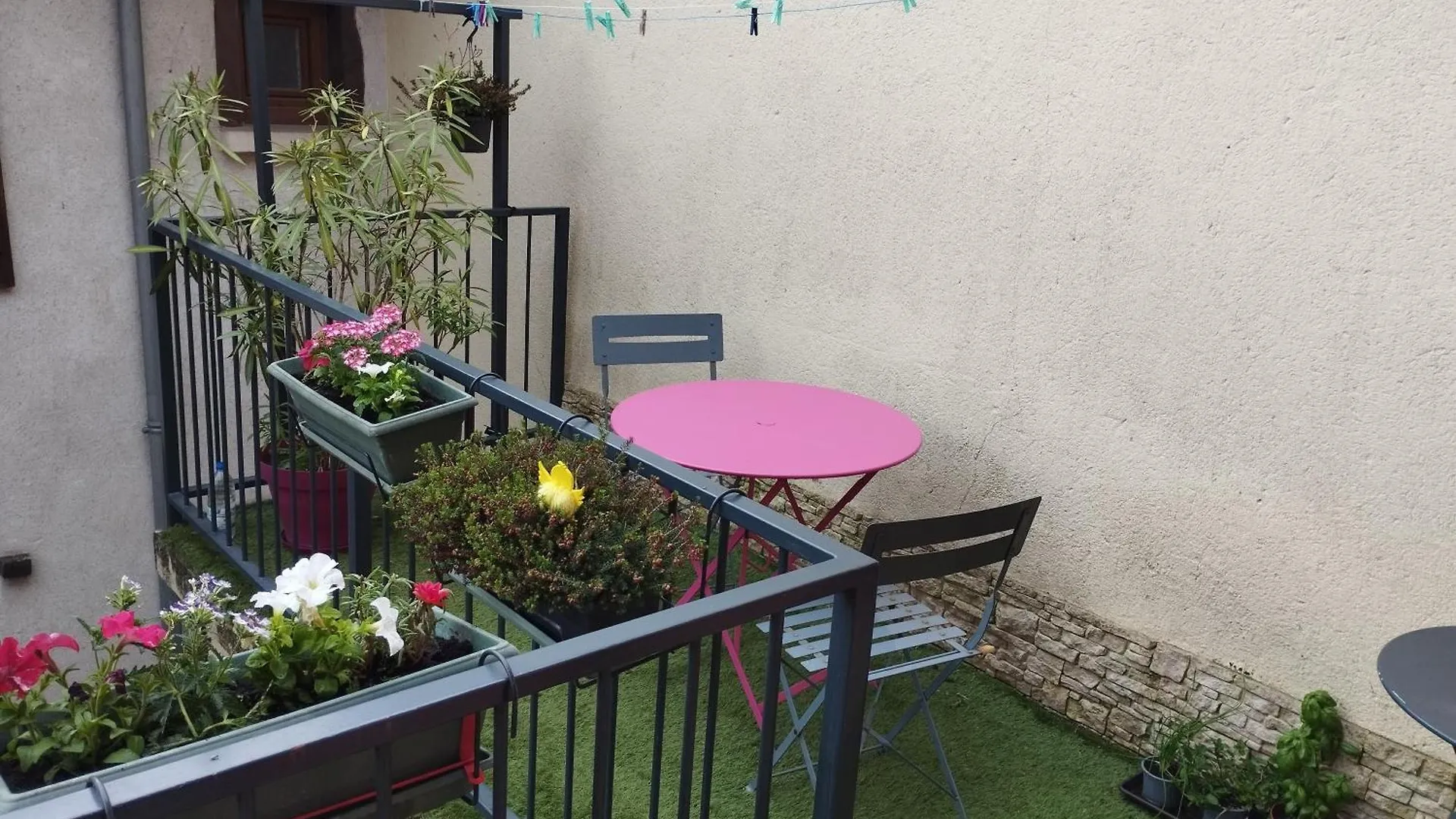 La Maison De Marie, Cosy Et Spacieuse - 3 Chambres Dont Une Climatisee Chatillon-sur-Chalaronne 0*,